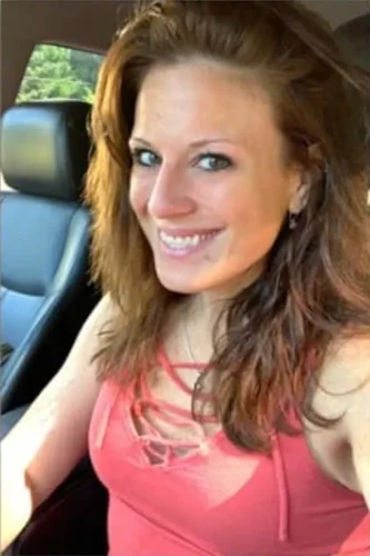 Kallie, founder of AtoZ gifts